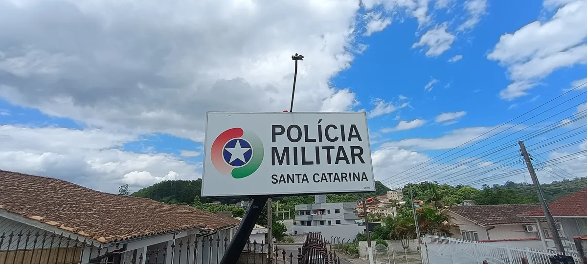 Foto 2 de Polícia Militar de Orleans