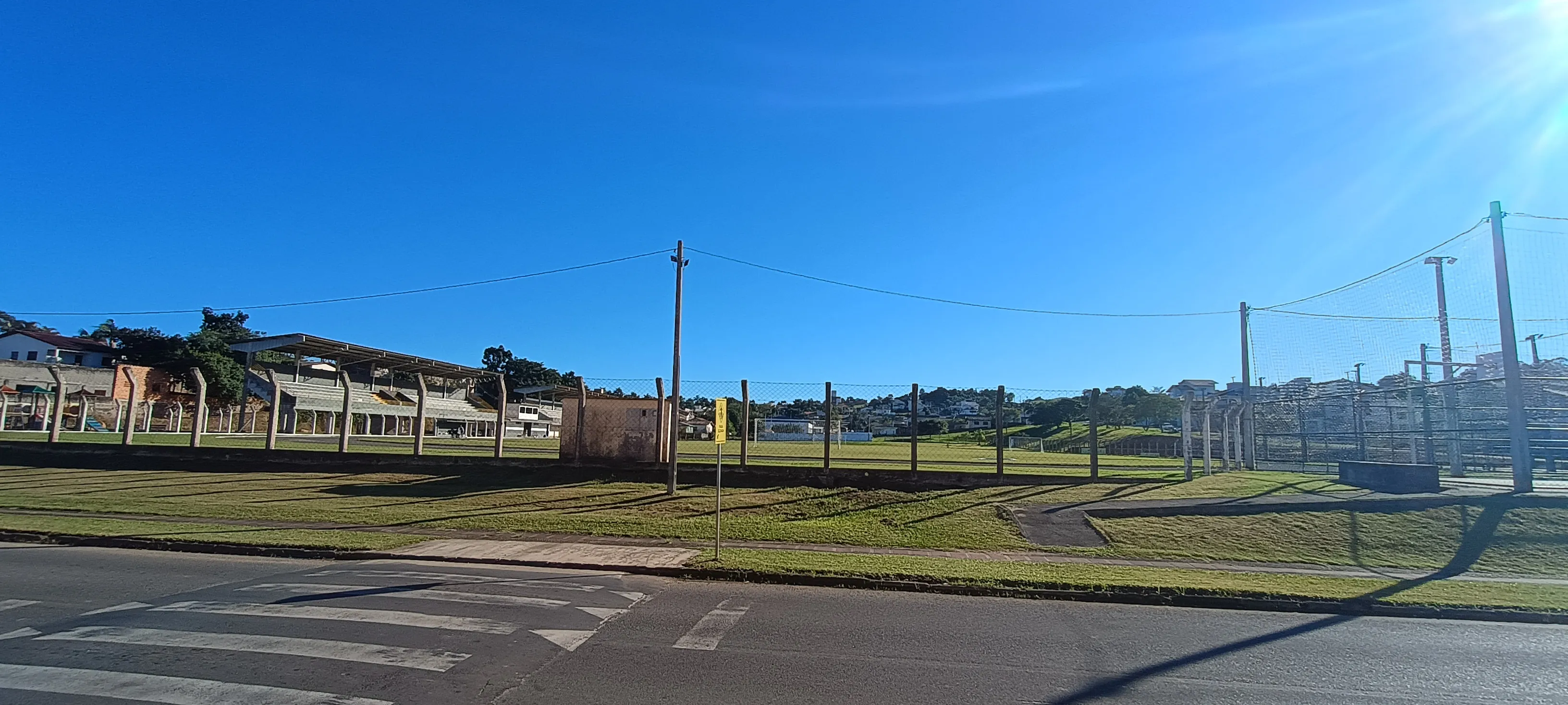 Foto 2 de Estádio Municipal Walmor Mário Guollo